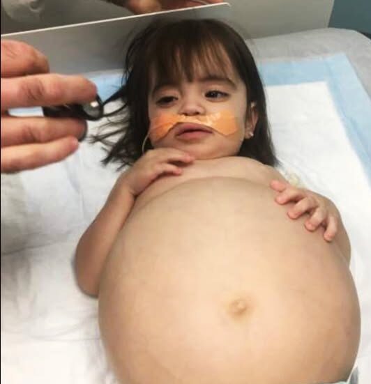 Little girl gets life-saving kidney operation thanks to her dad